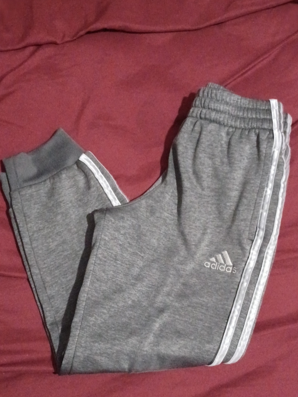 Adidas Gray Kids Sweatpant Joggers with White Side Stripes Size 8
